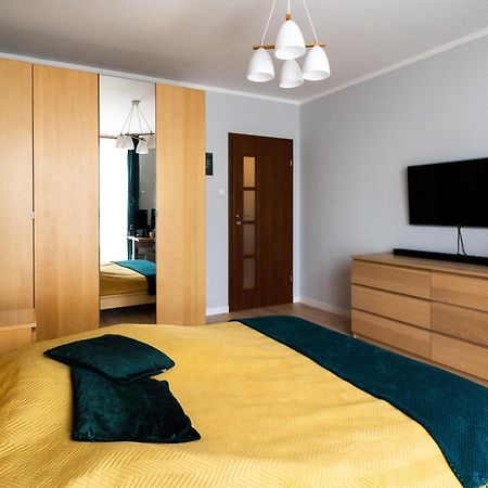 Verona Apartament 115, 69M2, Terrace, Garage Krasków Εξωτερικό φωτογραφία