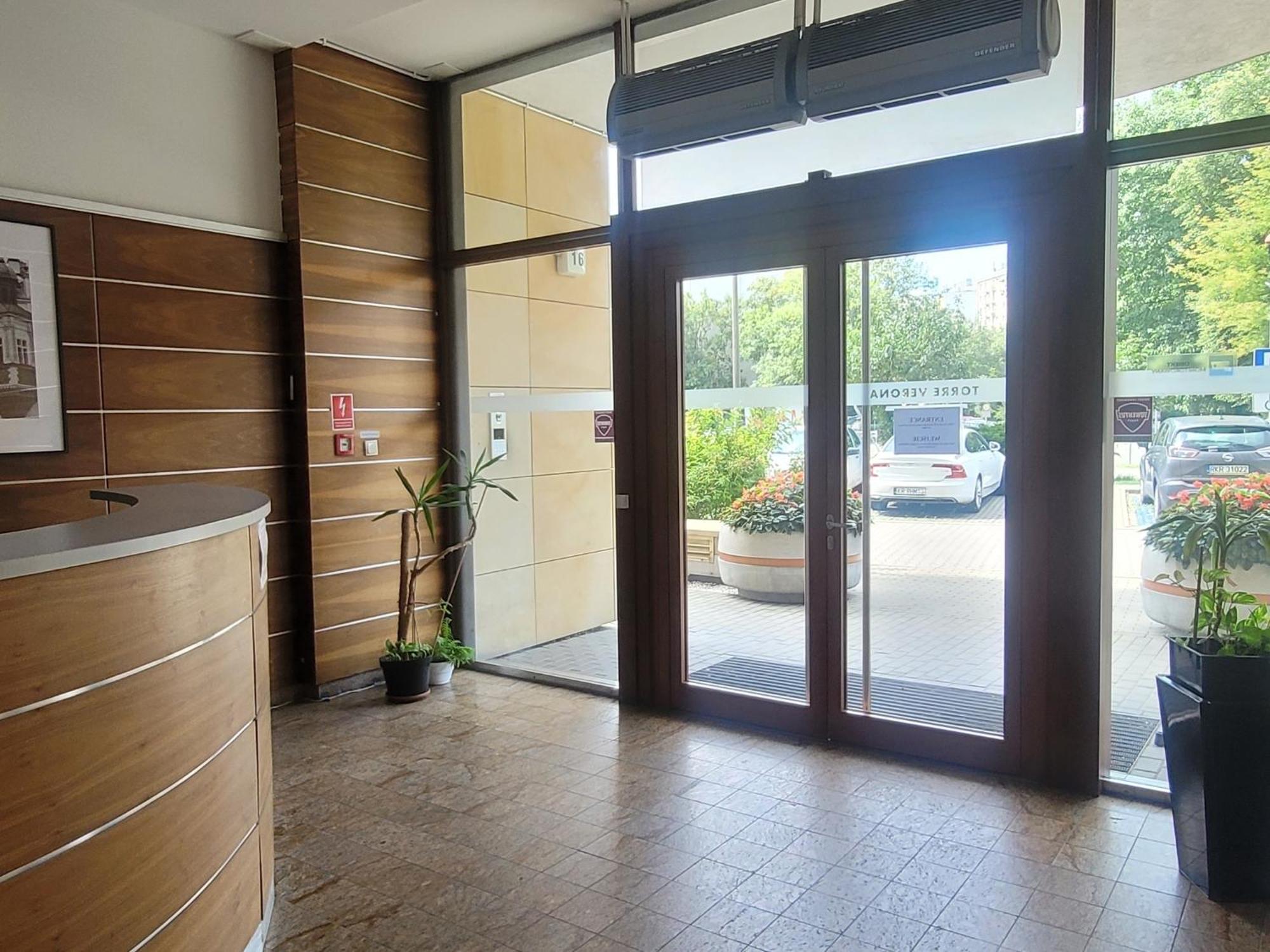 Verona Apartament 115, 69M2, Terrace, Garage Krasków Εξωτερικό φωτογραφία